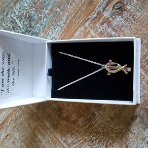 SILVER CHAIN ✝️ Cross & Gold Tone Fish, embellished with Diamante. NIB NWT